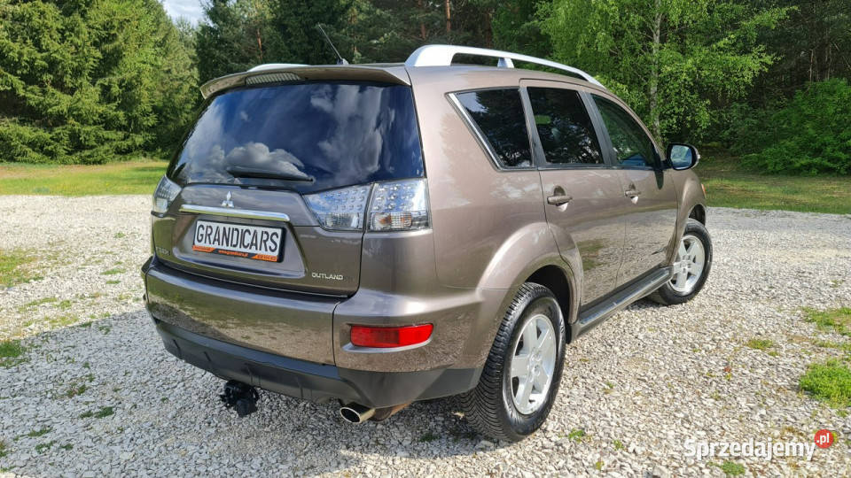 Mitsubishi Outlander 20 MiVEC 147 Automat Navi Chmielnik sprzedam