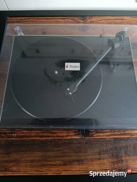 Gramofon ProJect Debut 3 wzmacniacz Denon PMA320