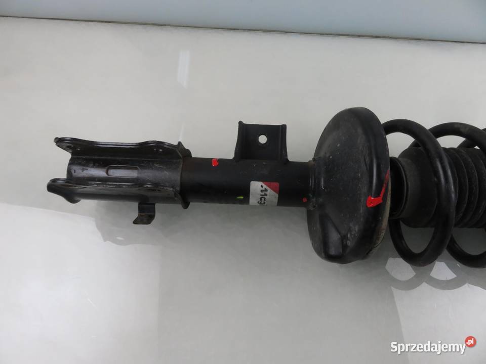 MCPERSON PRAWY PRZEDNI SUZUKI GRAND VITARA II 20 Amortyzatory