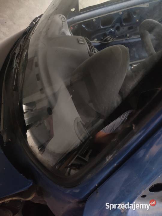 szybę przednią Seicento osobowe Woźniki-Kolonia sprzedam