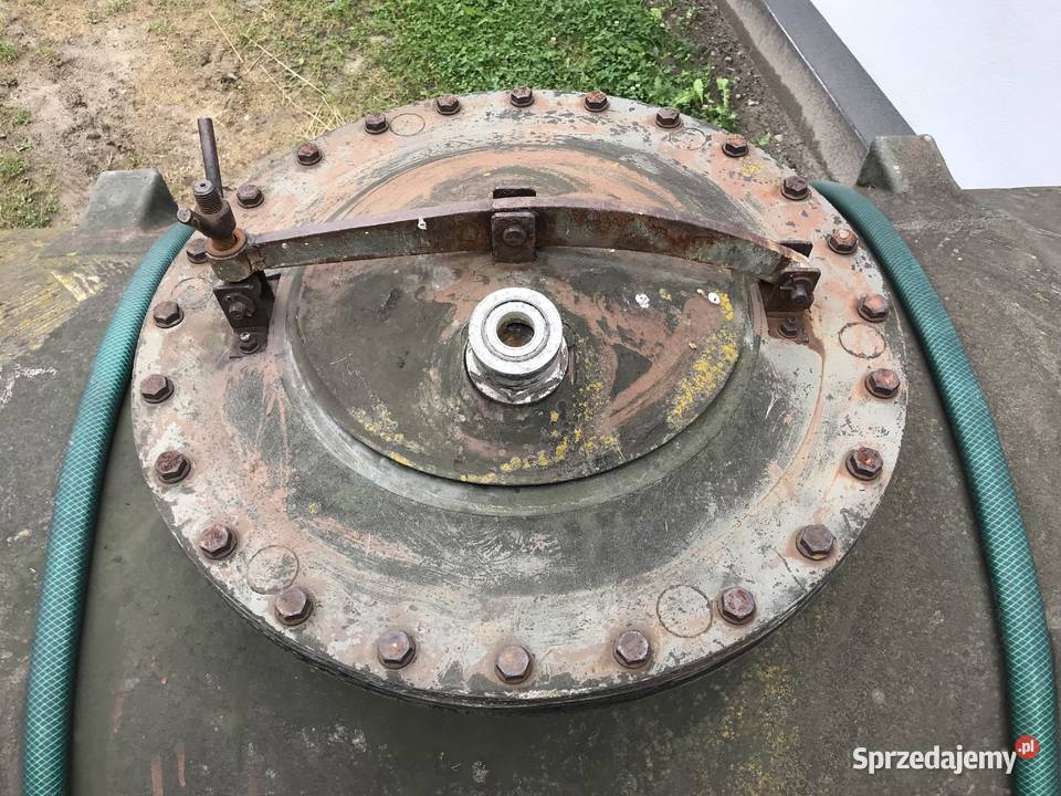 Beczkowóz 2000l Beczka na wode gnojowice Kamień sprzedam