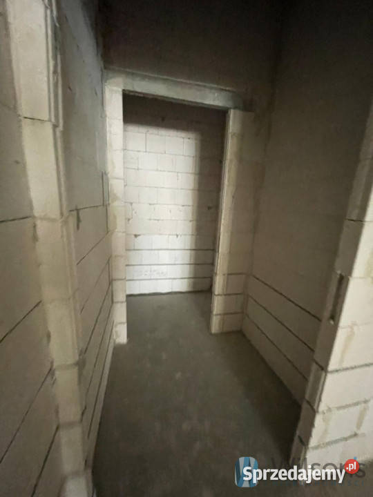 sprzedaży lokalu 190m2 Ożarów Mazowiecki 12500zł/m2