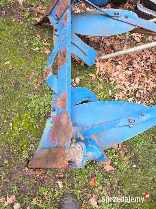 Pługi 3 4 5 skibowe obrotowe nieuszkodzony Morawsko