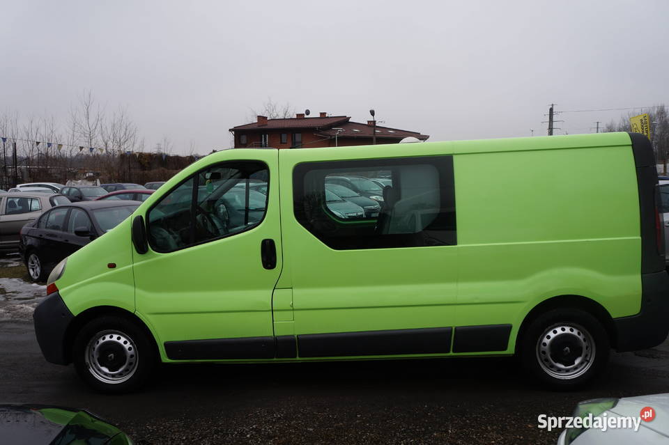 Renault Trafic LONG 25 diesel 135 6osobowy 2463cm3 Częstochowa