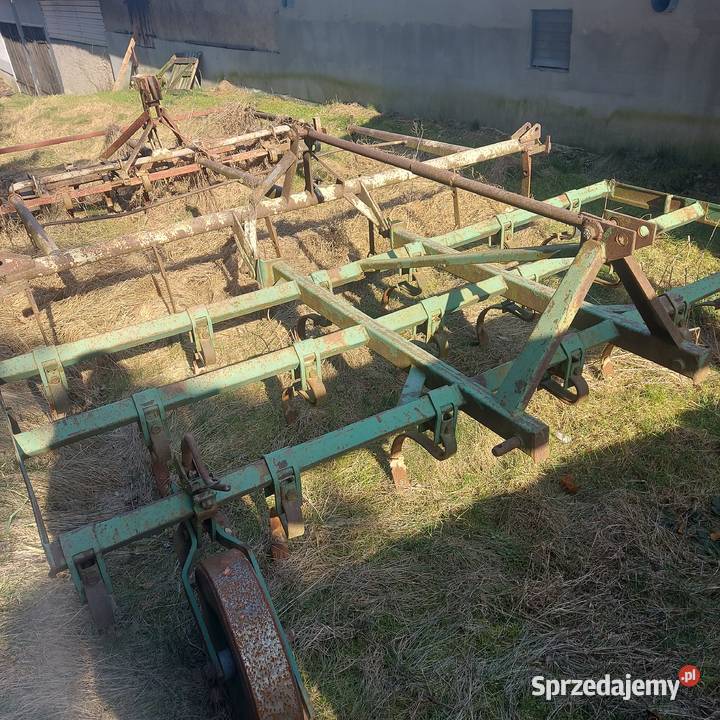 Wyprzedaż gospodarstwa Pługi