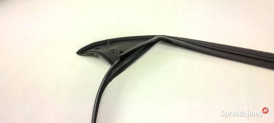 USZCZELKA DRZWI PRAWY PRZÓD FIAT MAREA 19992002