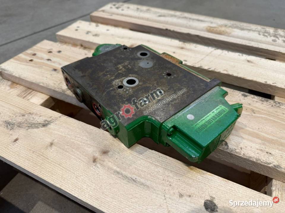 Zawór EHR John Deere 8345R 8330 8320 dolnośląskie Byków