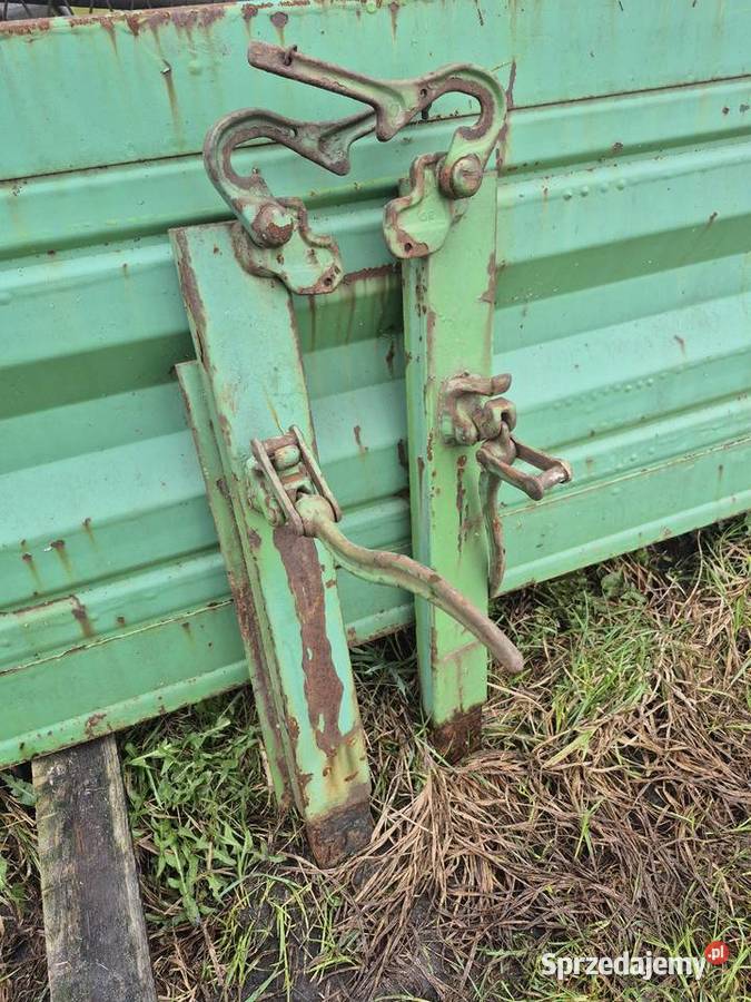 Buty przyczepy wywrotki rolniczej Do przyczep rolniczych Radzanów sprzedam