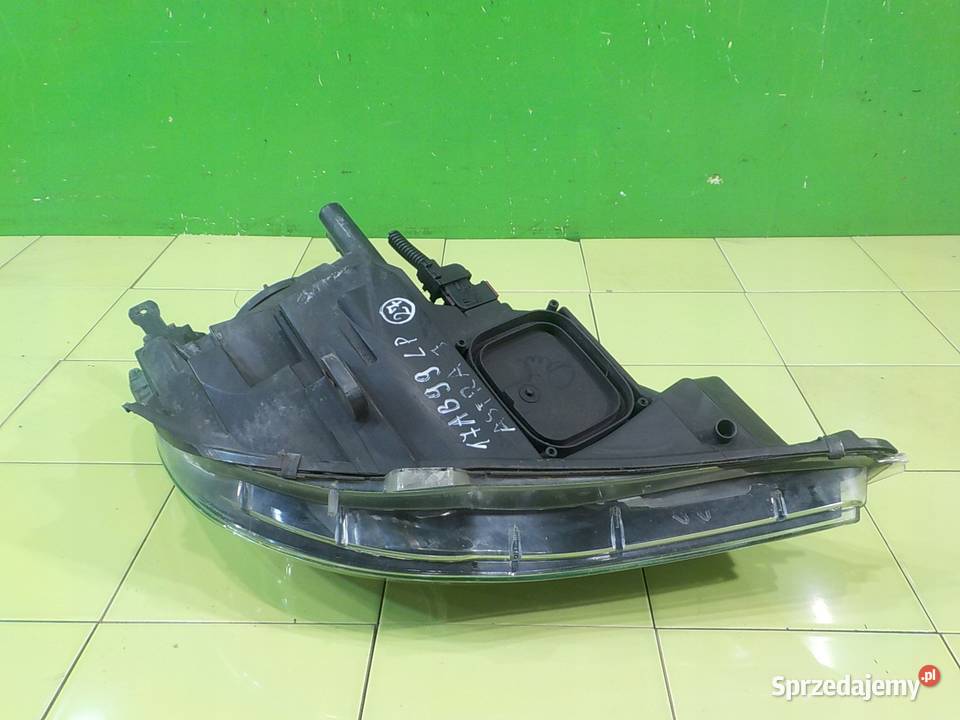 OPEL ASTRA J GTC 14T 16r 3D lampa lewa przod Suków