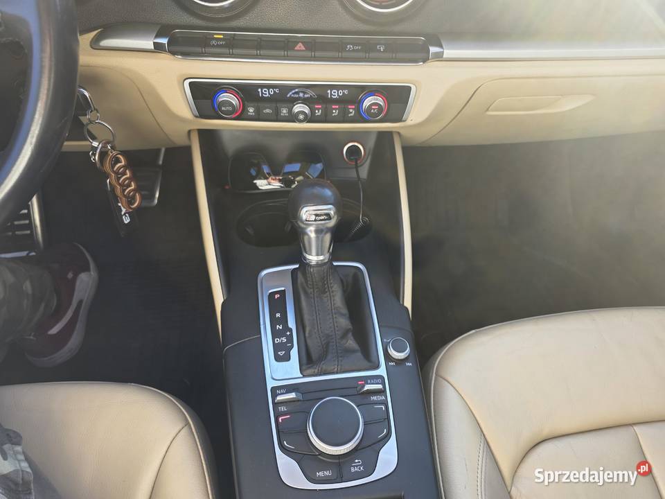 Audi A3 8V Sportback 2014 20 TDI 150 Biała perła Pabianice