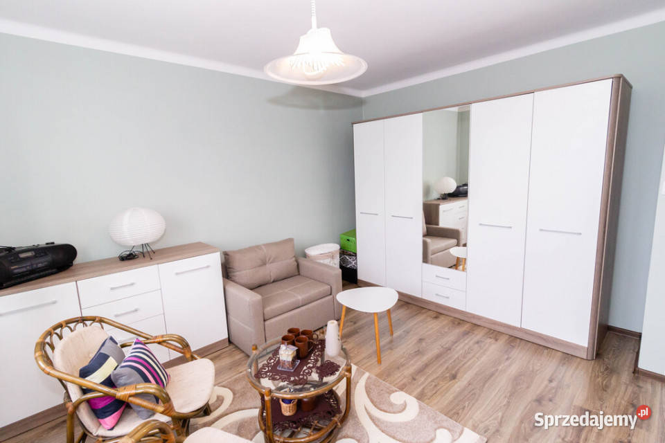 Dom 135m2 garaż działka 413m2 Kasztanowa 135m2 Domy Ostrowiec Świętokrzyski