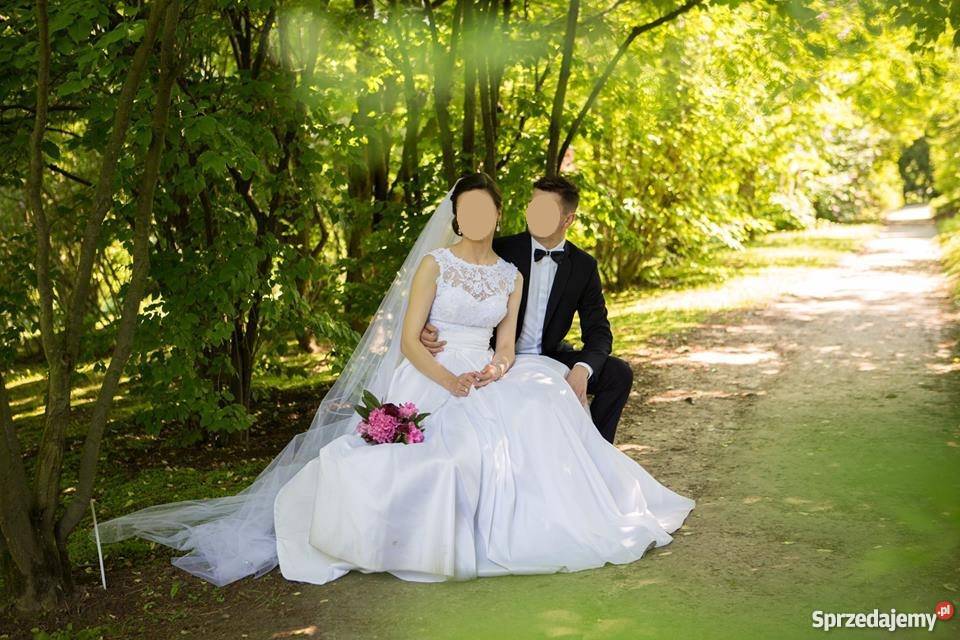 Piękna suknia ślubna koronka gipiura 38 lubelskie Lublin