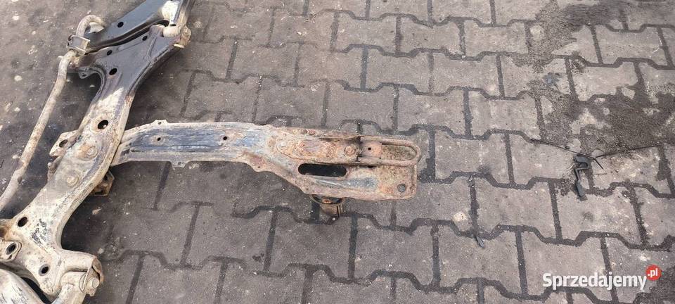 SANKI PRZEDNIE TOYOTA COROLLA E11 LIFT osobowe Lipno