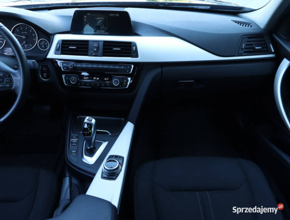 BMW 3 318 i radio Piaseczno