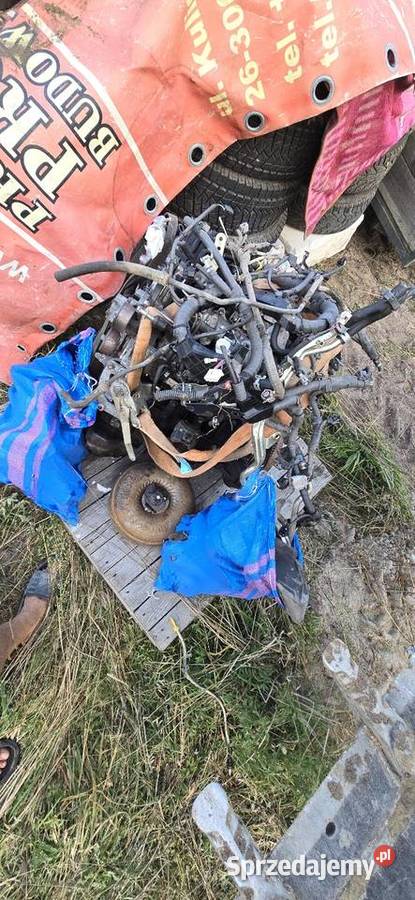 toyota Hilux silnik 24 150 na części Łódź sprzedam