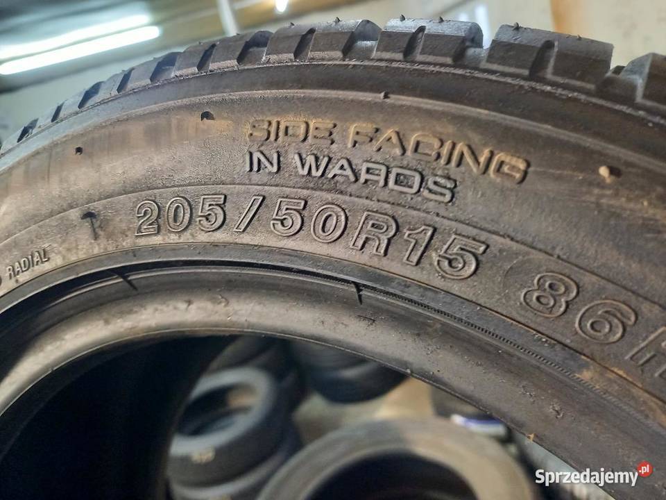 2x Opona UŻYWANA ZIMOWA 20550R15 YOKOHAMA 89 Zaścianki sprzedam