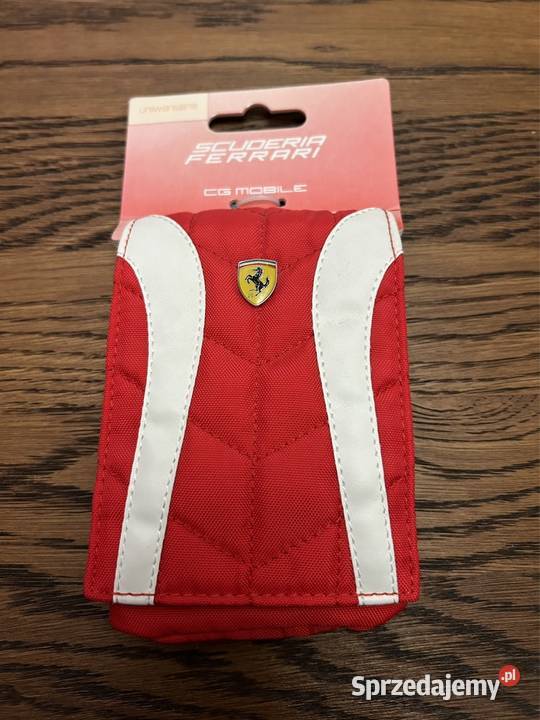 Universal Case with flap. Scuderia Ferrari. Nowy.