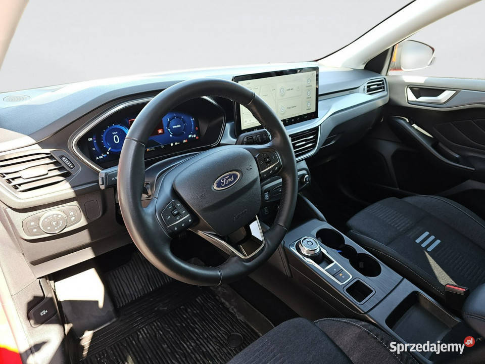 Ford Focus 15 EcoBlue Active X aut Kombi WZ965HL aluminiowe felgi