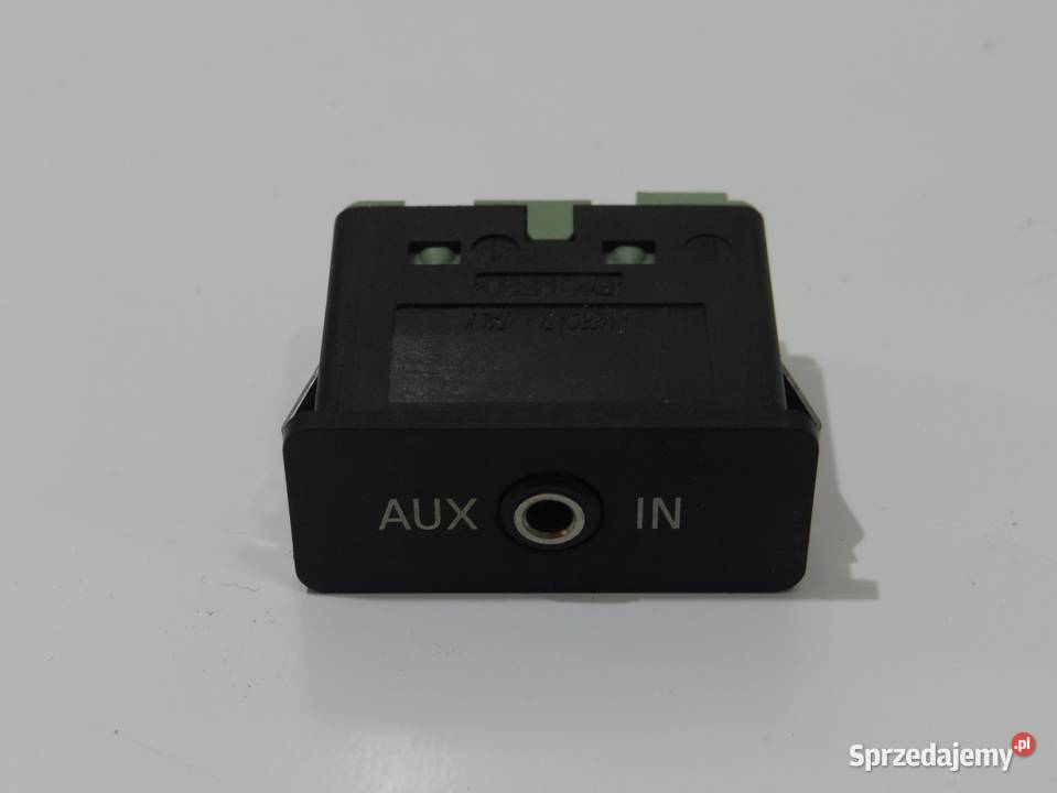 GNIAZDO AUX IN BMW E60 E61 LCI 6986791 lubelskie Strzyżewice sprzedam