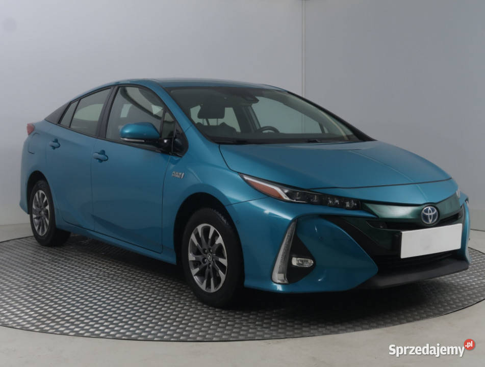 Toyota Prius 18 PHV hybryda Bielany Wrocławskie
