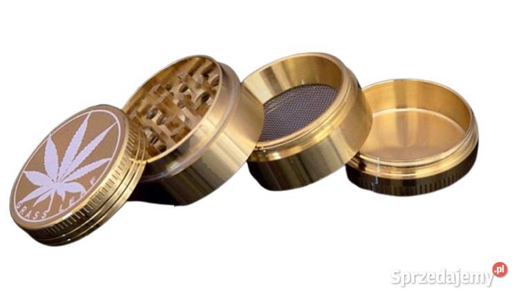 Złoty Młynek do Mielenia Tytoniu Suszu CBD z