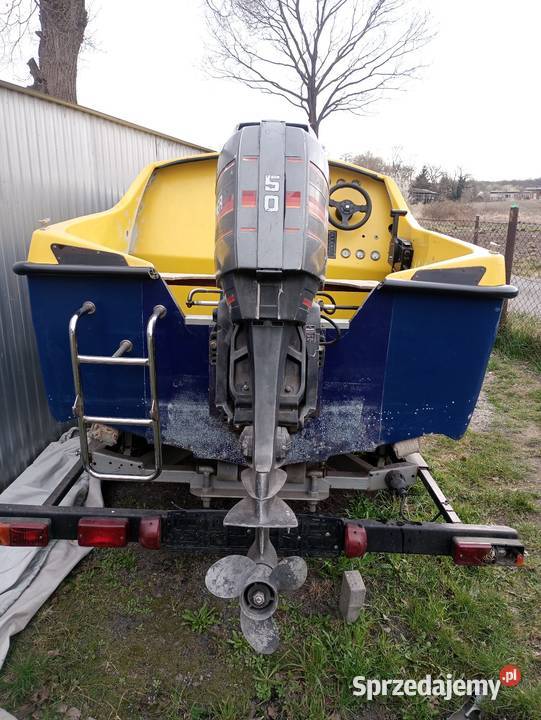 Łódź kabinowa turystyczna wędkarska do małego Lubiąż