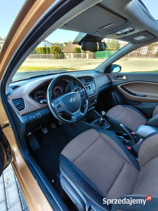 Sprzedam Hyundaia i20 14 benzyna panorama czujnik zmierzchu Krosno