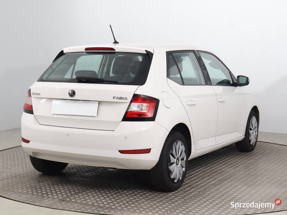 Skoda Fabia 10 pełny VAT