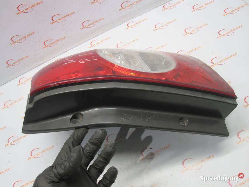 CHEVROLET CAPTIVA LIFT 11r lampa prawa tył osobowe Kielce