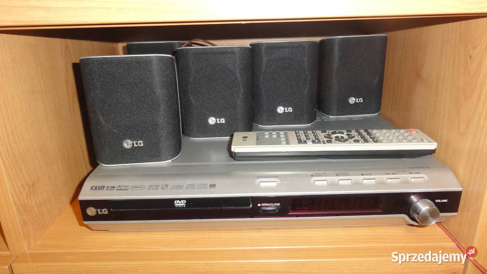 DVD z kolumnami i suboferem plus pilot Malbork