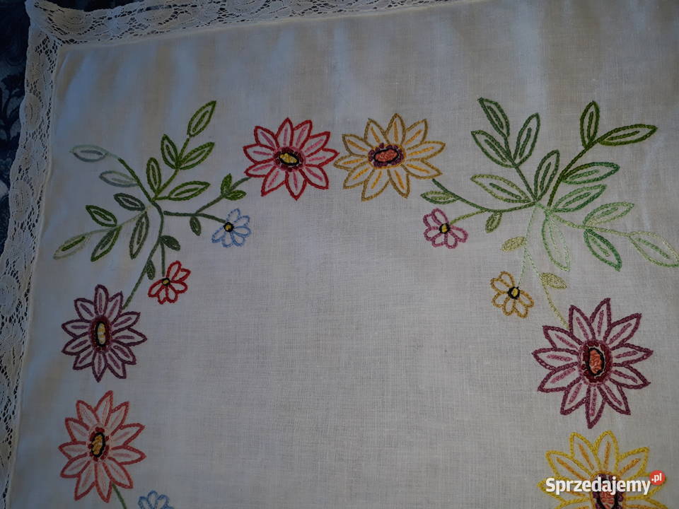 serwetka serweta ręczny haft płaski bogaty cudna Gdańsk