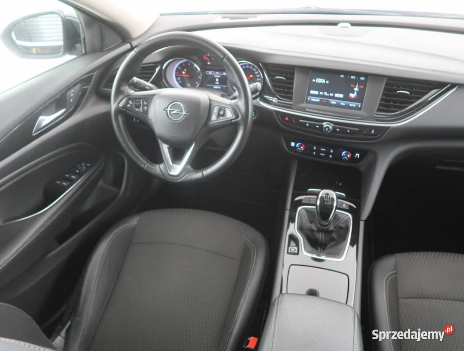 Opel Insignia 15 Turbo przyciemniane szyby dolnośląskie Bielany Wrocławskie