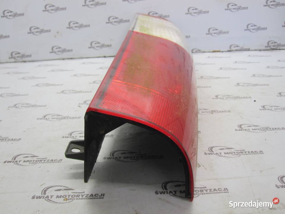 NISSAN JUKE I LIFT 15r lampa lewa tył 96467800 osobowe