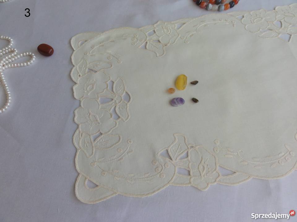 Serwetki kolorowe ecri wyszywane haft Richelieu Obrusy i serwety Lublin