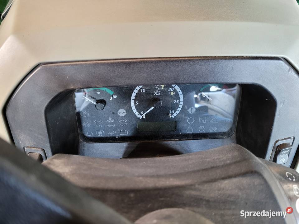 Ciągnik rolniczy John Deere 5058M LV06 2014 r Kielce sprzedam