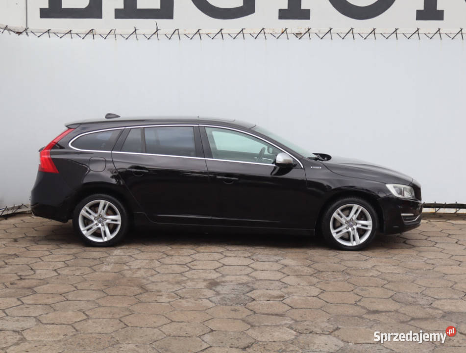 Volvo V60 D6 Plugin Hybrid Łódź sprzedam