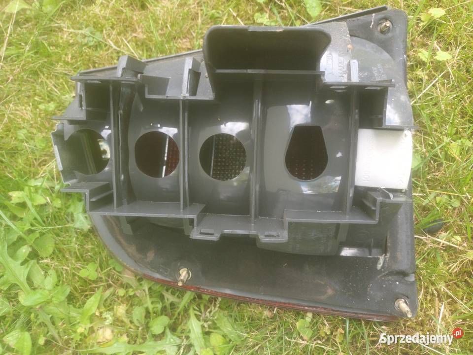 Lampy tył skoda octavia 1 heatbek lubuskie Kożuchów sprzedam