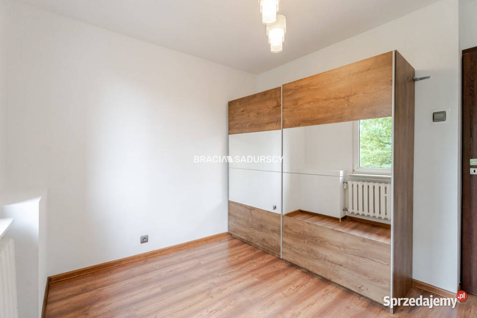Mieszkanie Kraków Odrzańska 4989m2 3pok 14191zł/m2