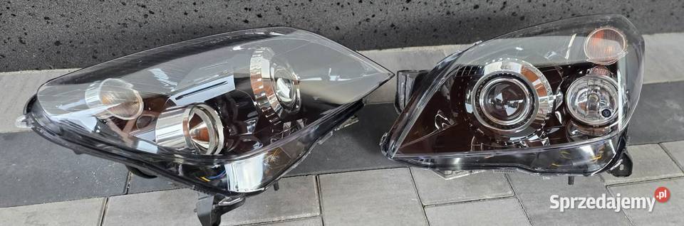 Reflektory Opel Astra H bi xenon skrętny opolskie Kielcza sprzedam