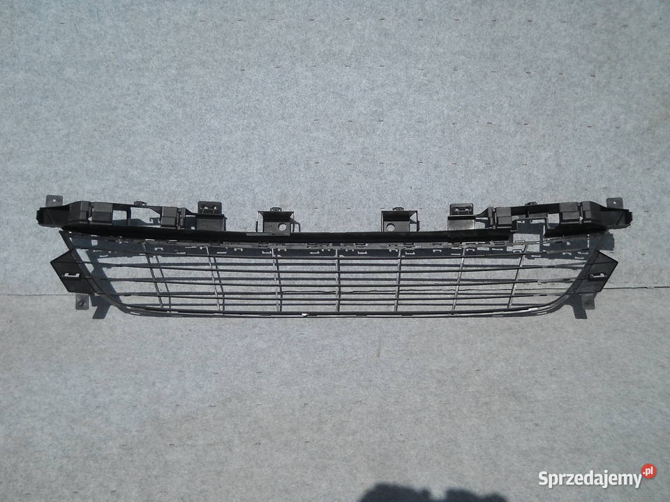 RENAULT GRAND SCENIC III KRATKA ZDERZAKA zderzaki sprzedam