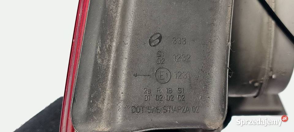 LAMPA LEWA TYŁ VOLKSWAGEN PHAETON osobowe Lipno