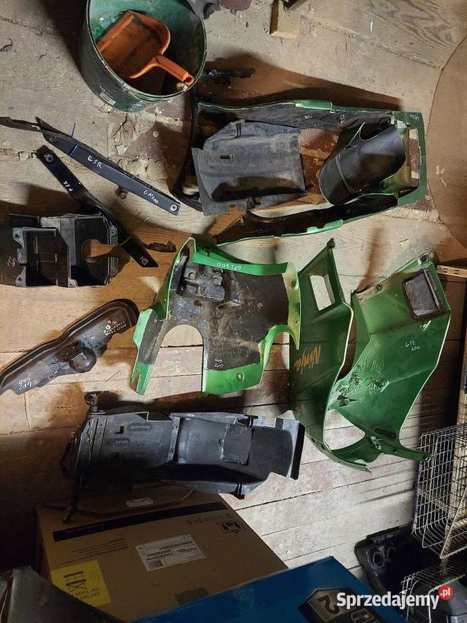 Kawasaki GPZ 600 plastiki czasza pług plastik Jelenia Góra sprzedam