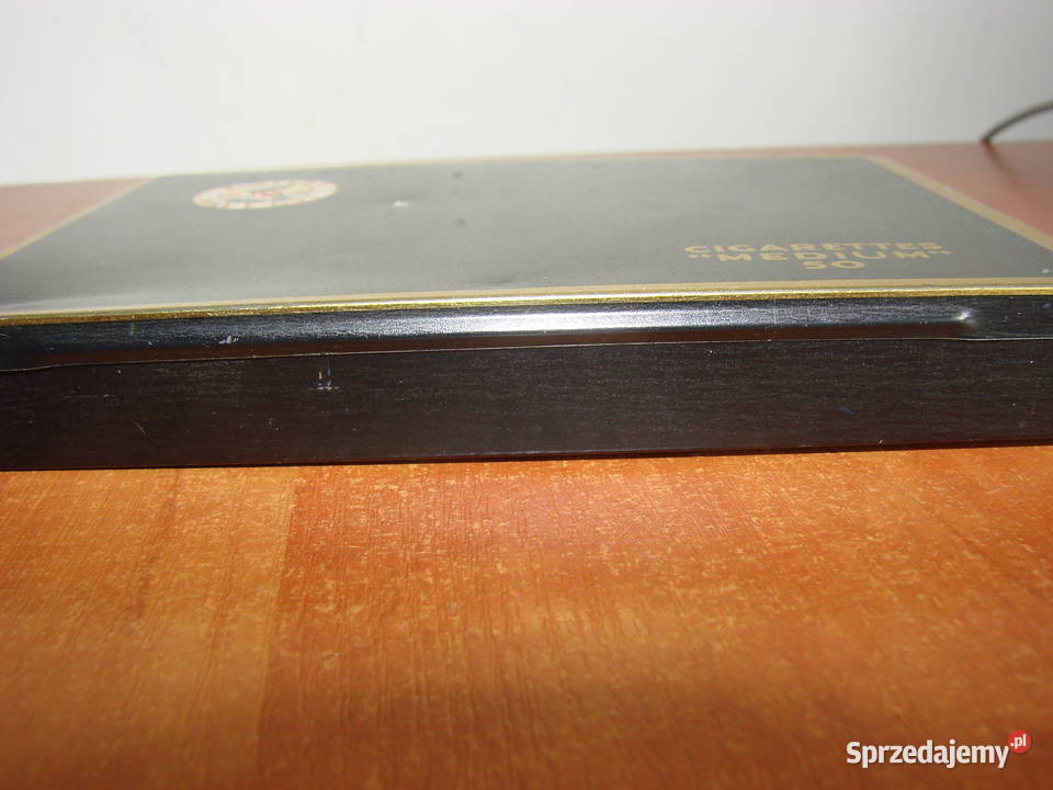 PLAYERS NAVY CUT pudełko papierosach Pruszcz Gdański