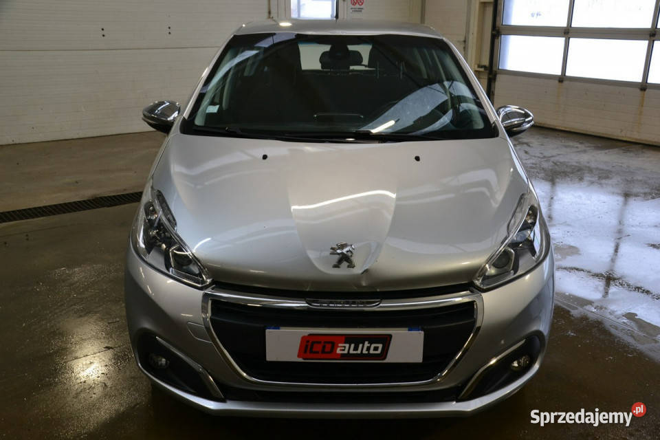 Peugeot 208 16 hdi 100 ekonomiczny climatronic