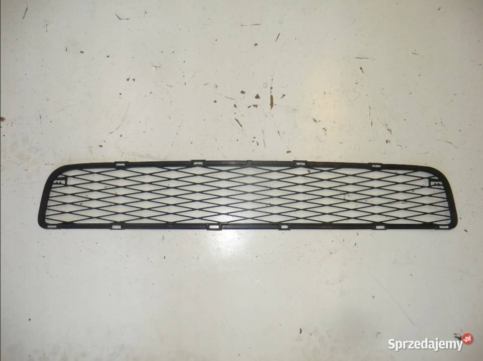 YARIS II KRATKA ZDERZAKA 06 osobowe sprzedam