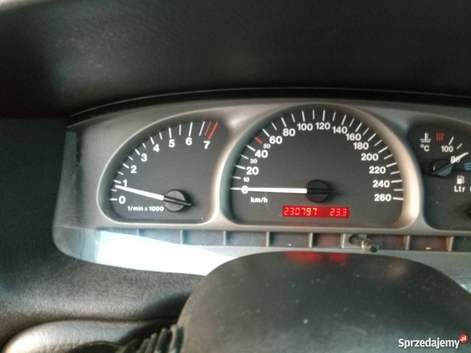Opel vectra b polift 20 16v bogate wyposażenie immobilizer świętokrzyskie