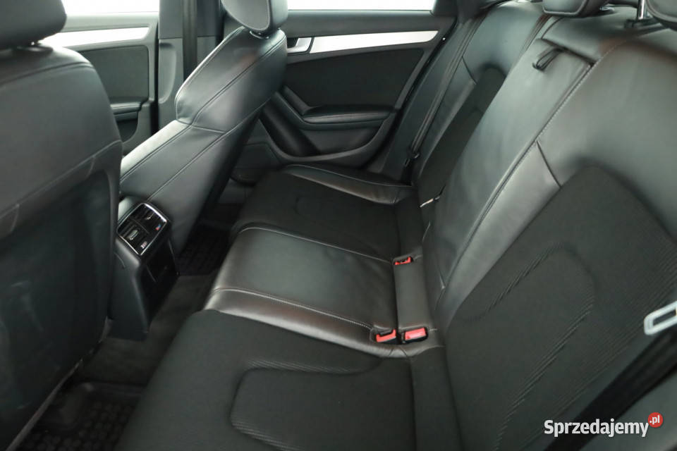 Audi A4 18 TFSI skórzana tapicerka