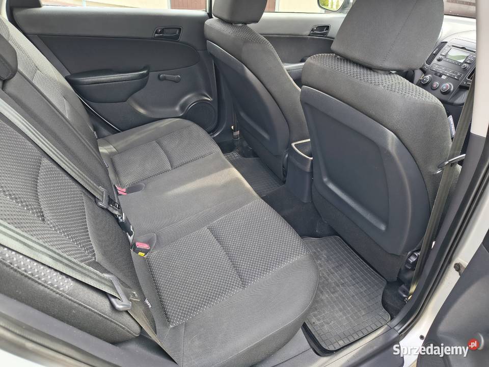 Hyundai I30 16 CRDI 90 Grzane fotele Klima Hyundai Tomaszów Mazowiecki
