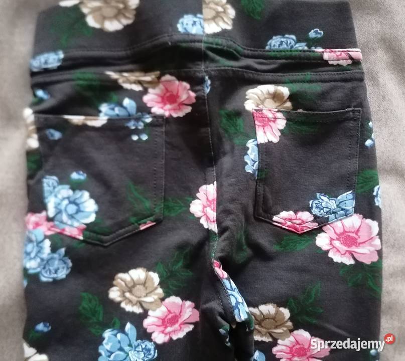 Legginsy Young Style rozmiar 134 Łódź