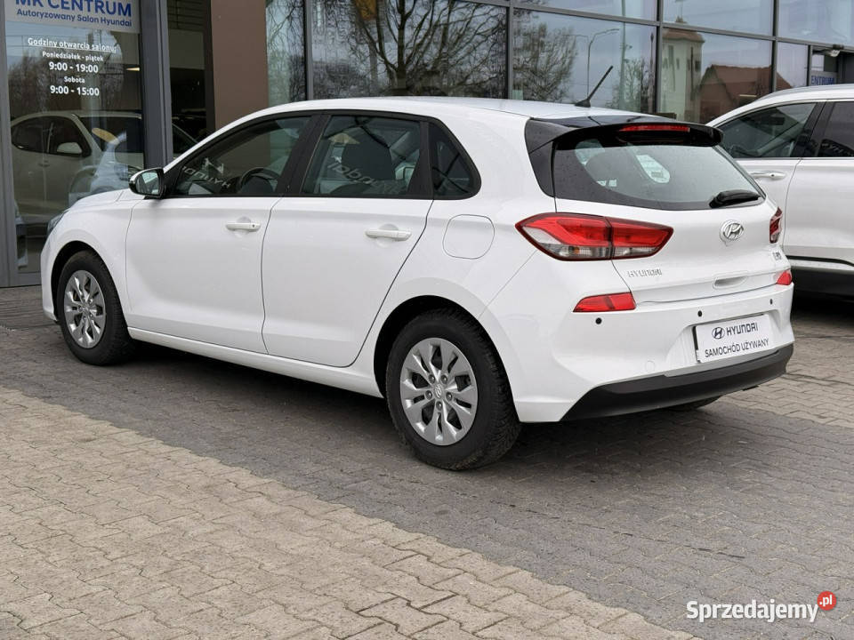 Hyundai i30 14 MPI 110 Classic Salon Polska 100KM sprzedam